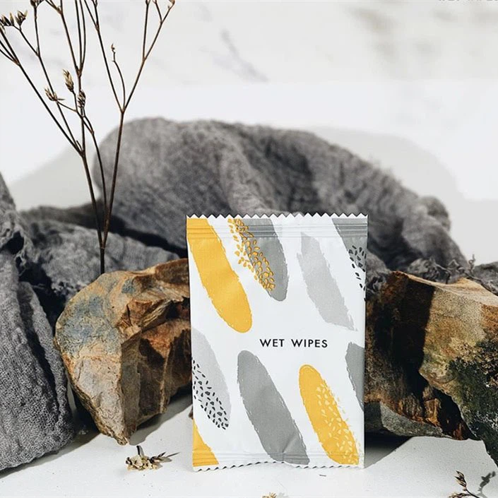 מגבונים לחיטוי למושבי עור